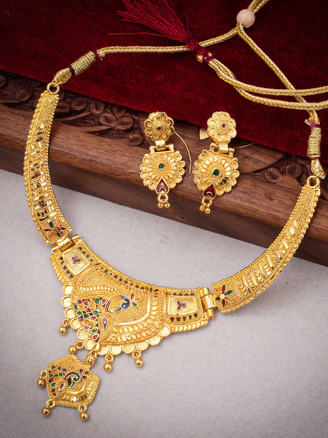 

Sukkhi Gold-Plated Peacock Jewellery Set