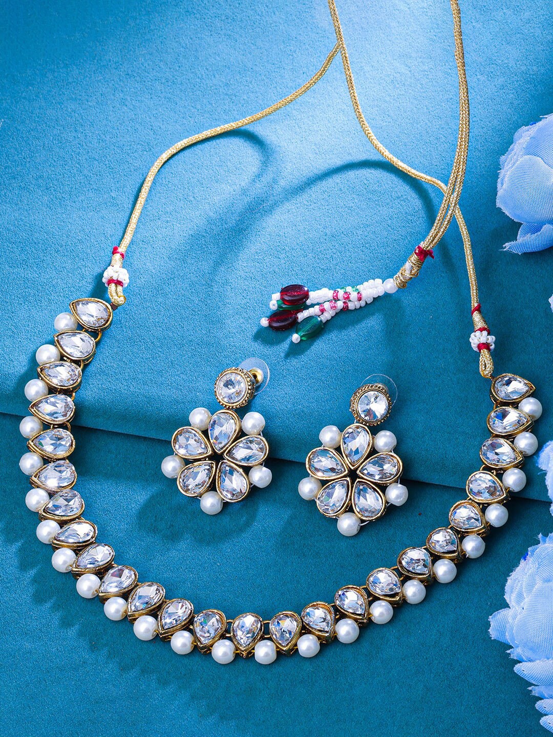 

Sukkhi Gold-Plated Stone-Studded Pearl Beaded Jewellery Set