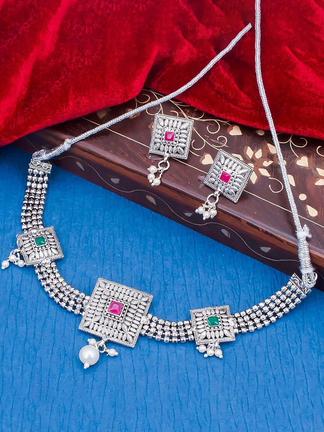

Sukkhi Silver-Plated Stone-Studded Necklace & Earrings Set