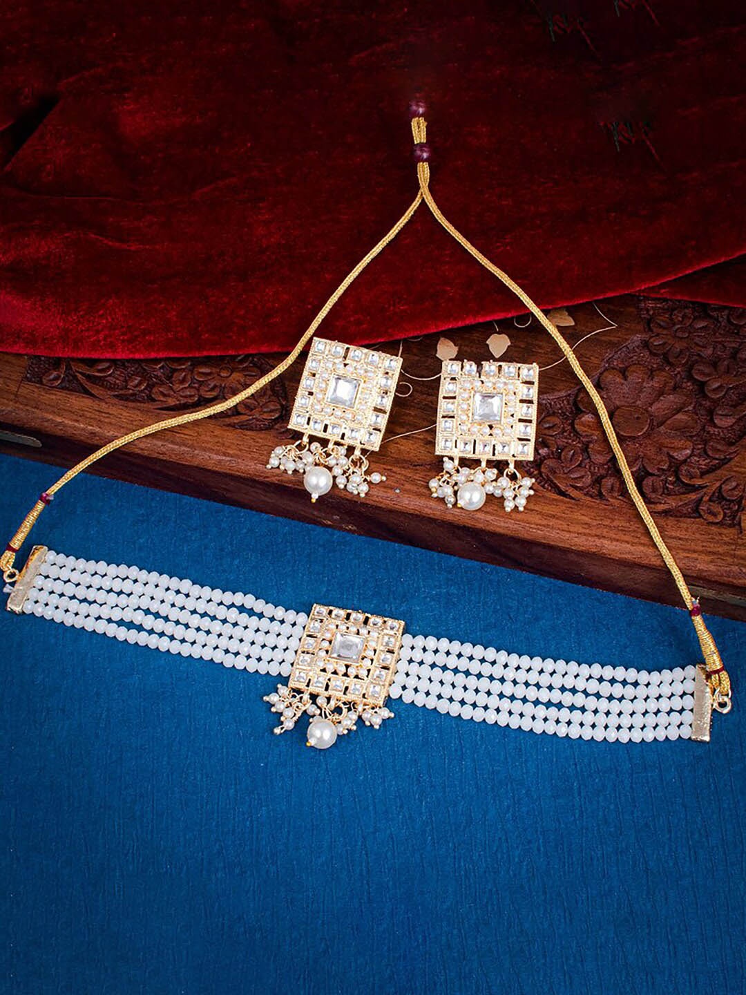 

Sukkhi Gold-Plated Kundan-Studded Beaded Jewellery Set