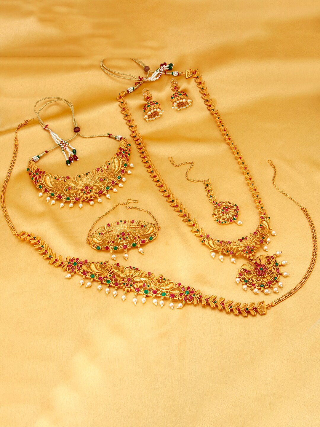 

Sukkhi Set of 4 Gold-Plated Pearl-Beaded Jewellery Set