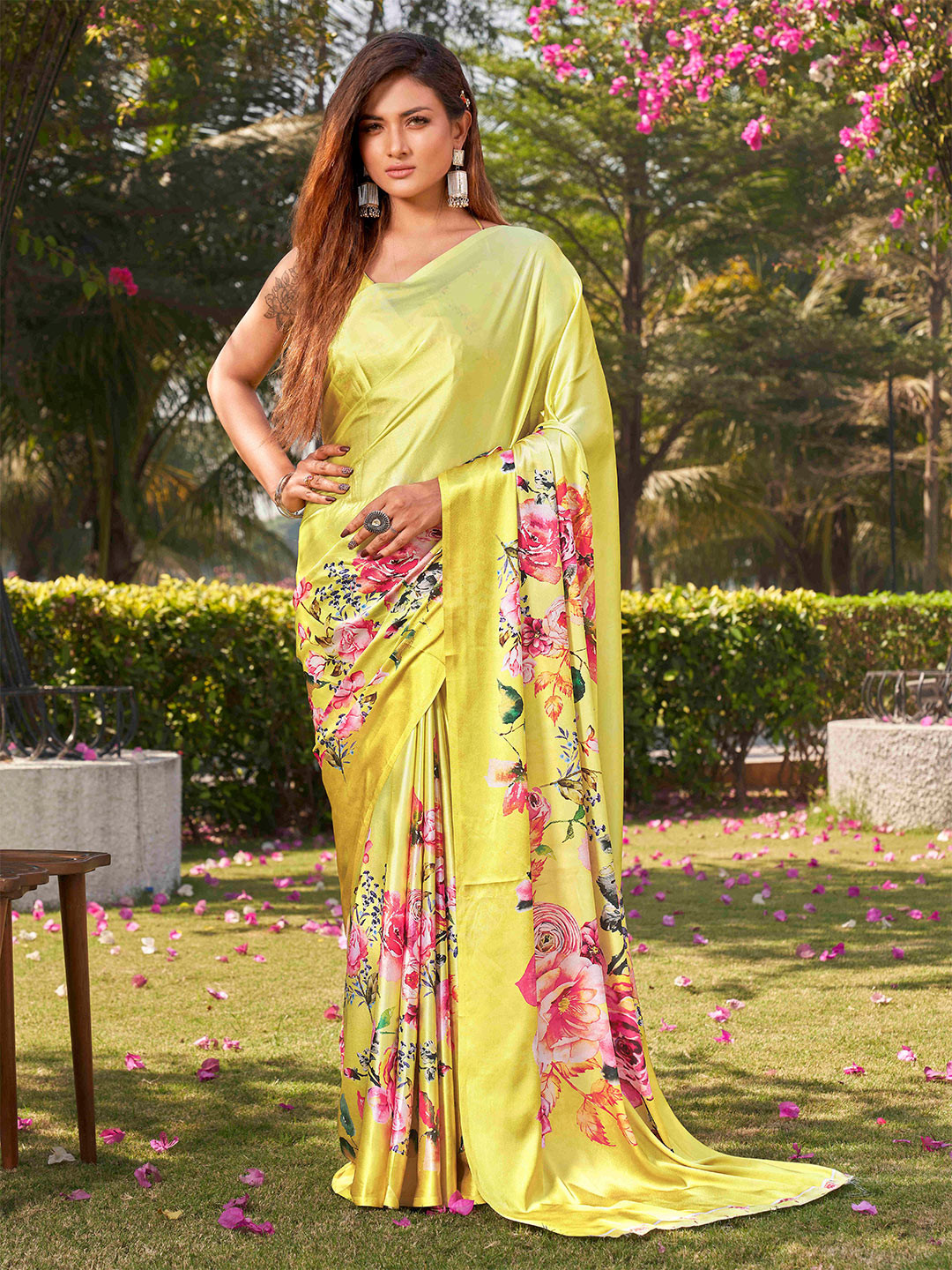 

Tikhi Imli Yellow & Pink Floral Printed Satin Saree