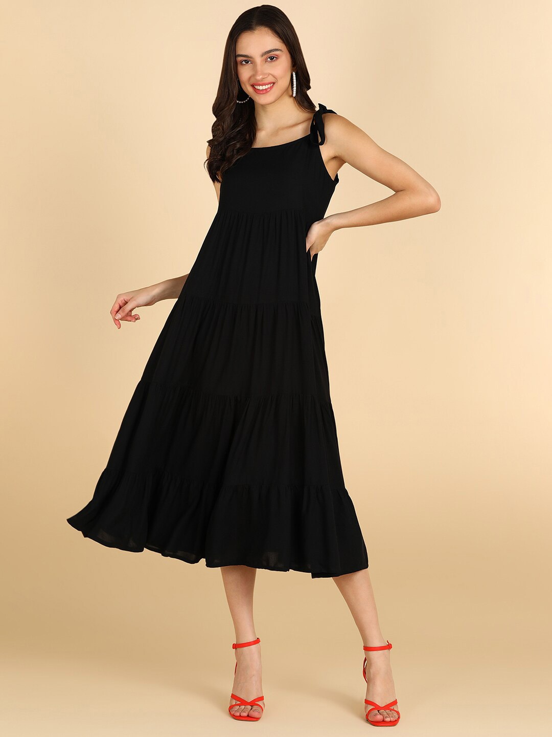 

ZNX Clothing Black Fit & Flare Midi Dress