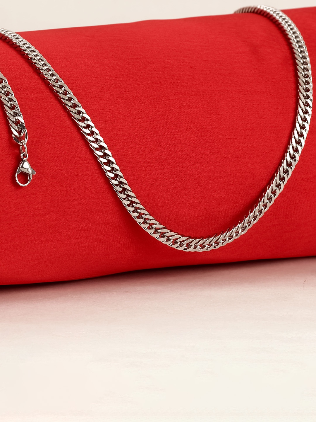 

Fashion Frill Men Silver-Plated Chain