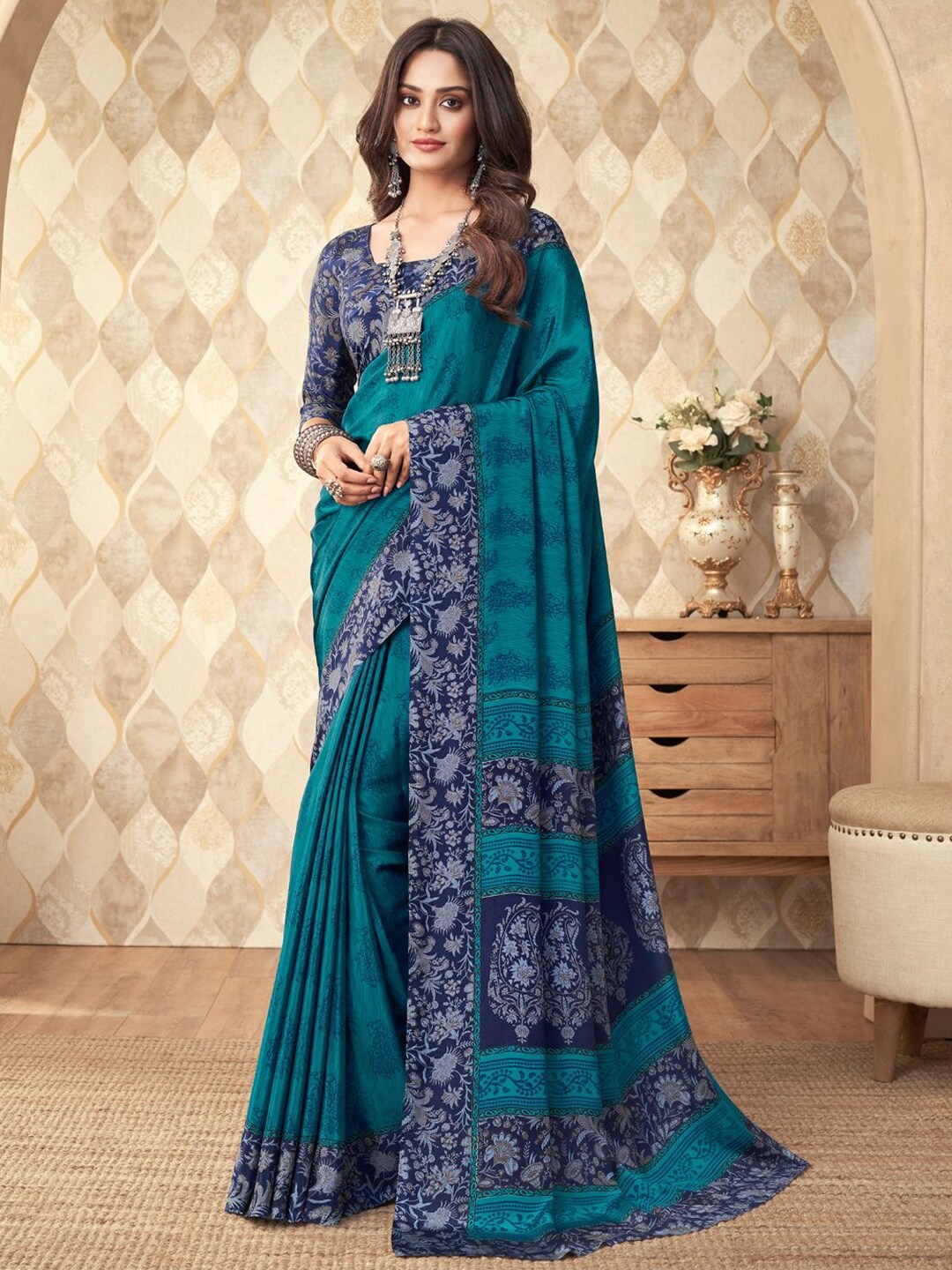 

Kasak Floral Printed Pure Crepe Saree, Blue