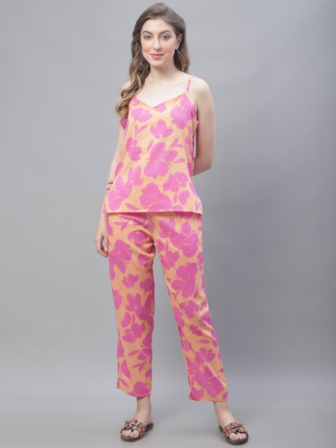 

TAG 7 Women Floral Printed Pure Cotton Top With Trousers & Shrug Co-Ords, Pink