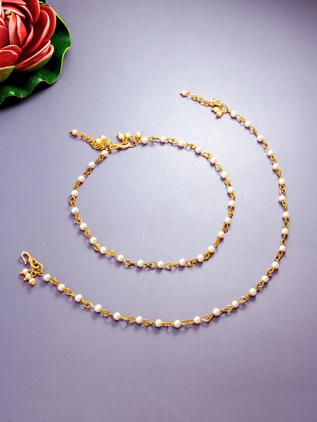 

aadita Set Of 2 Gold-Plated Anklets