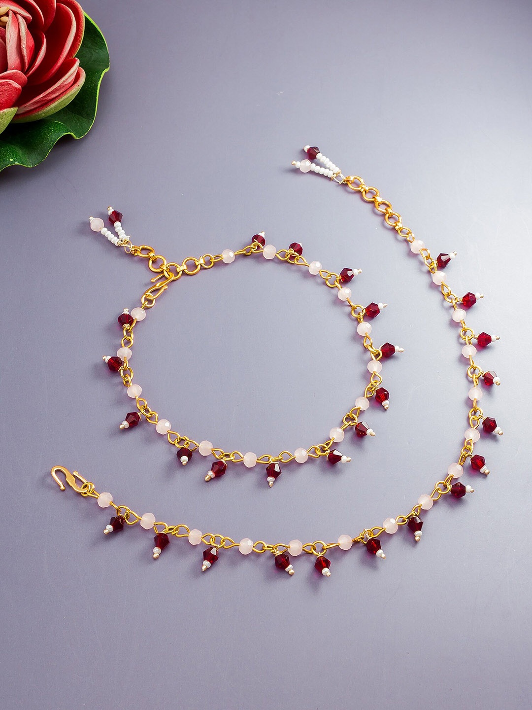 

aadita Set Of 2 Gold-Plated & Beaded Anklets