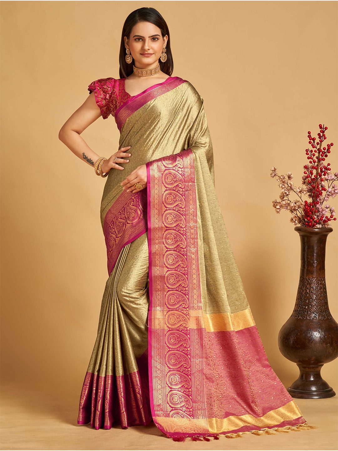 

Mitera Beige & Pink Woven Design Zari Silk Cotton Banarasi Saree