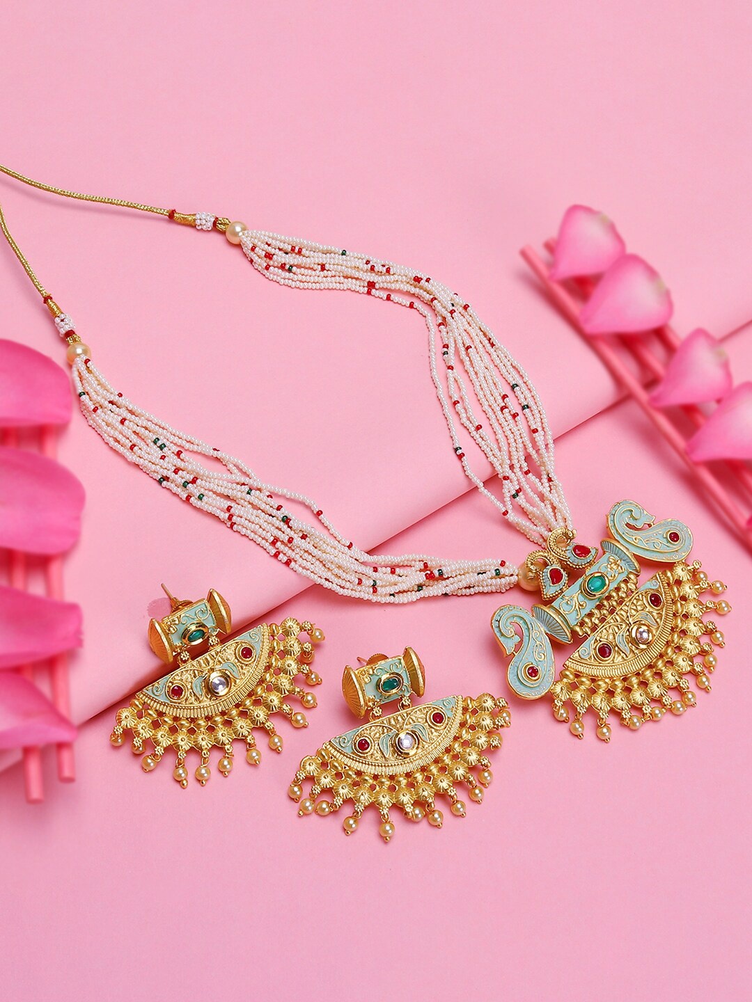 

Sukkhi Gold-Plated Pearl Beaded Jewellery Set