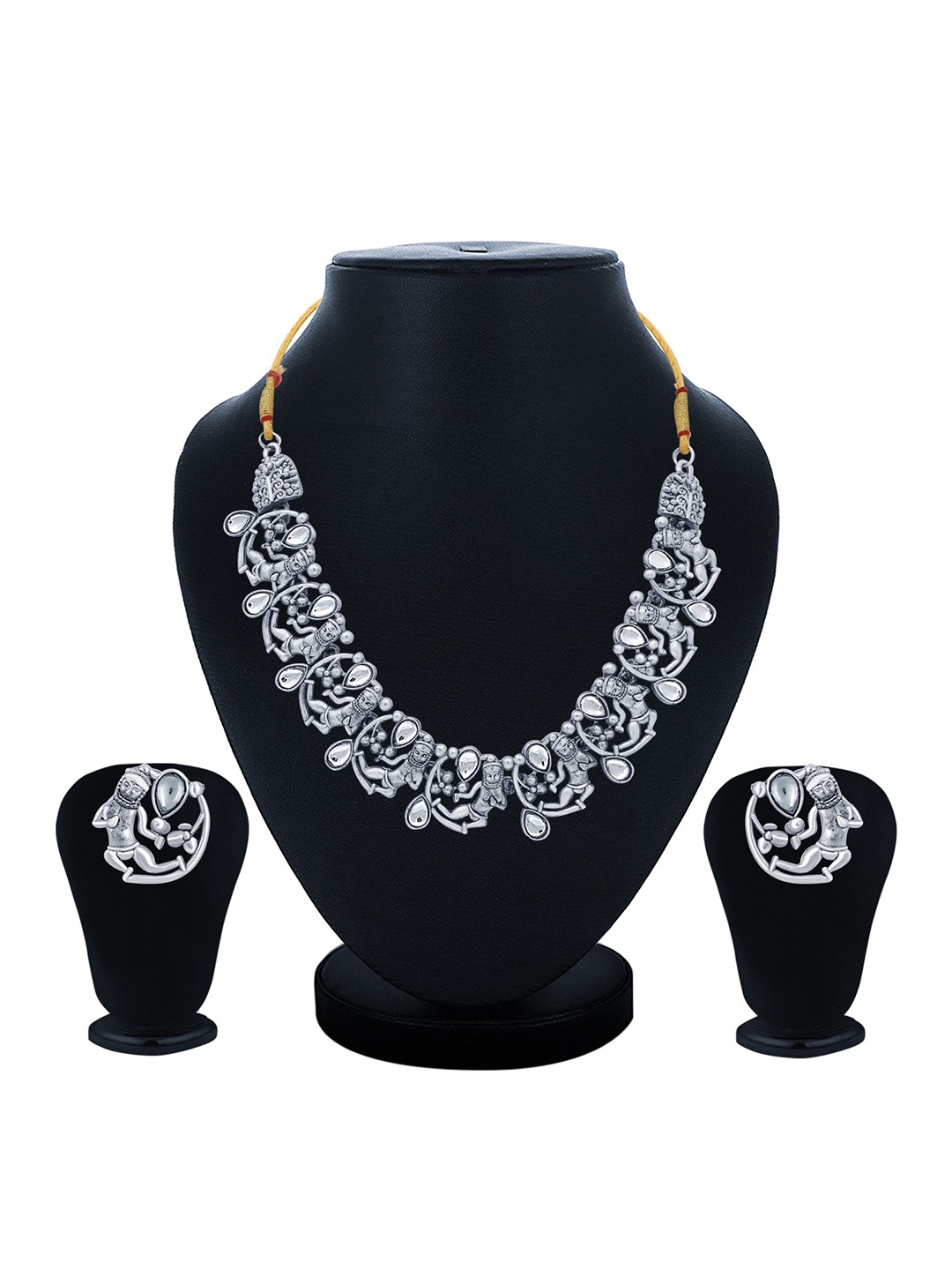 

Sukkhi Silver-Plated Stone-Studded Jewellery Set