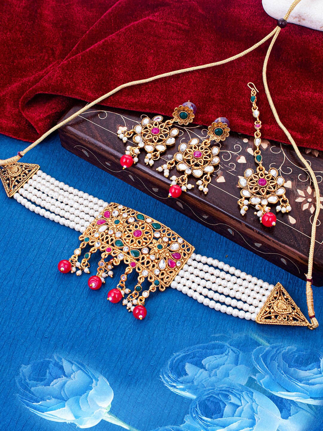 

Sukkhi Gold-Plated Choker Necklace and Earrings with Maang Tika