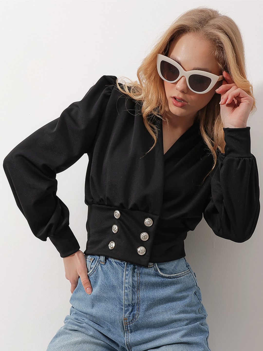 

Trend Alacati stili V Neck Cotton Blouson Top, Black