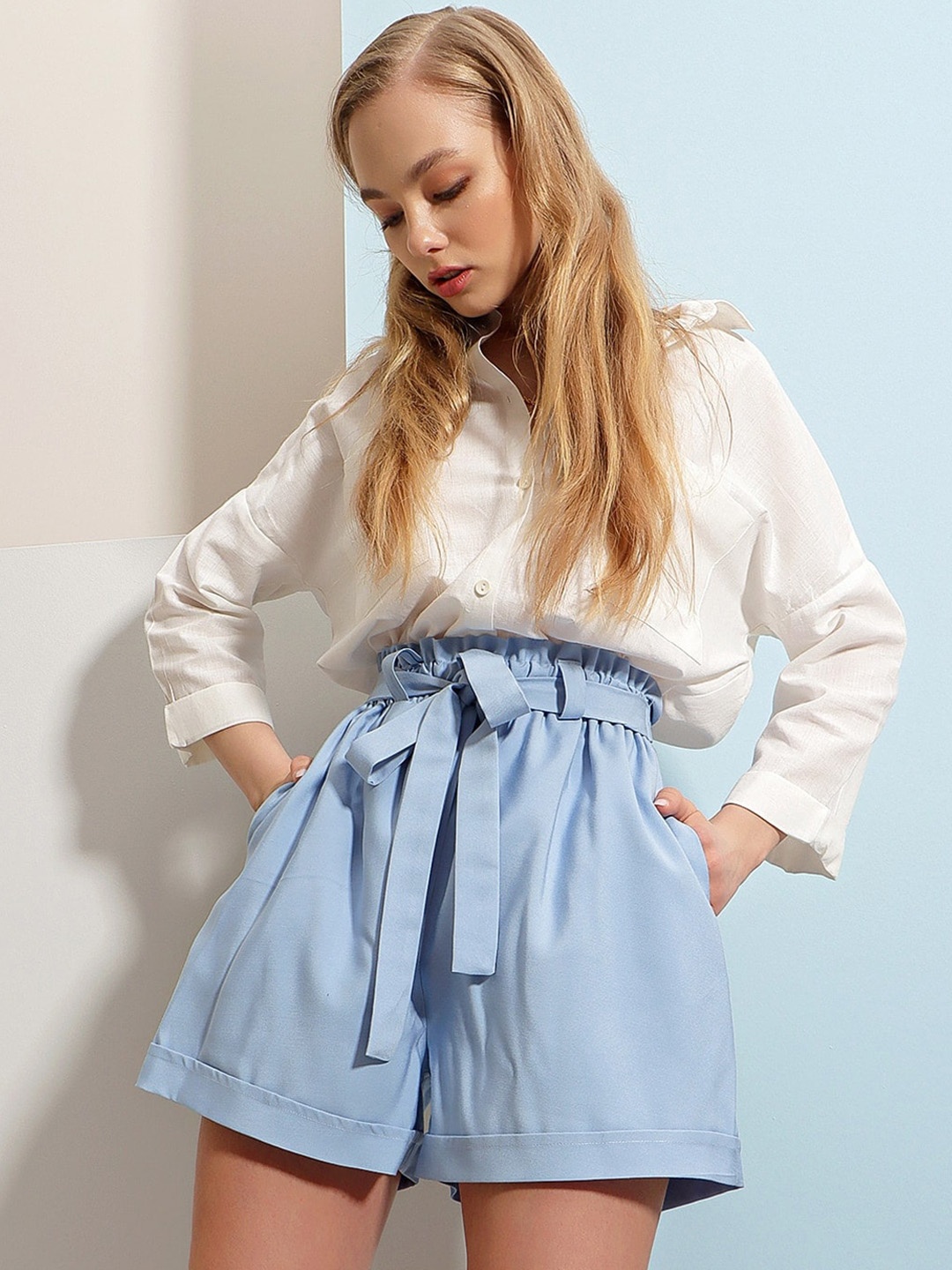 

Trend Alacati stili Women Mid Rise Pure Cotton Shorts, Blue