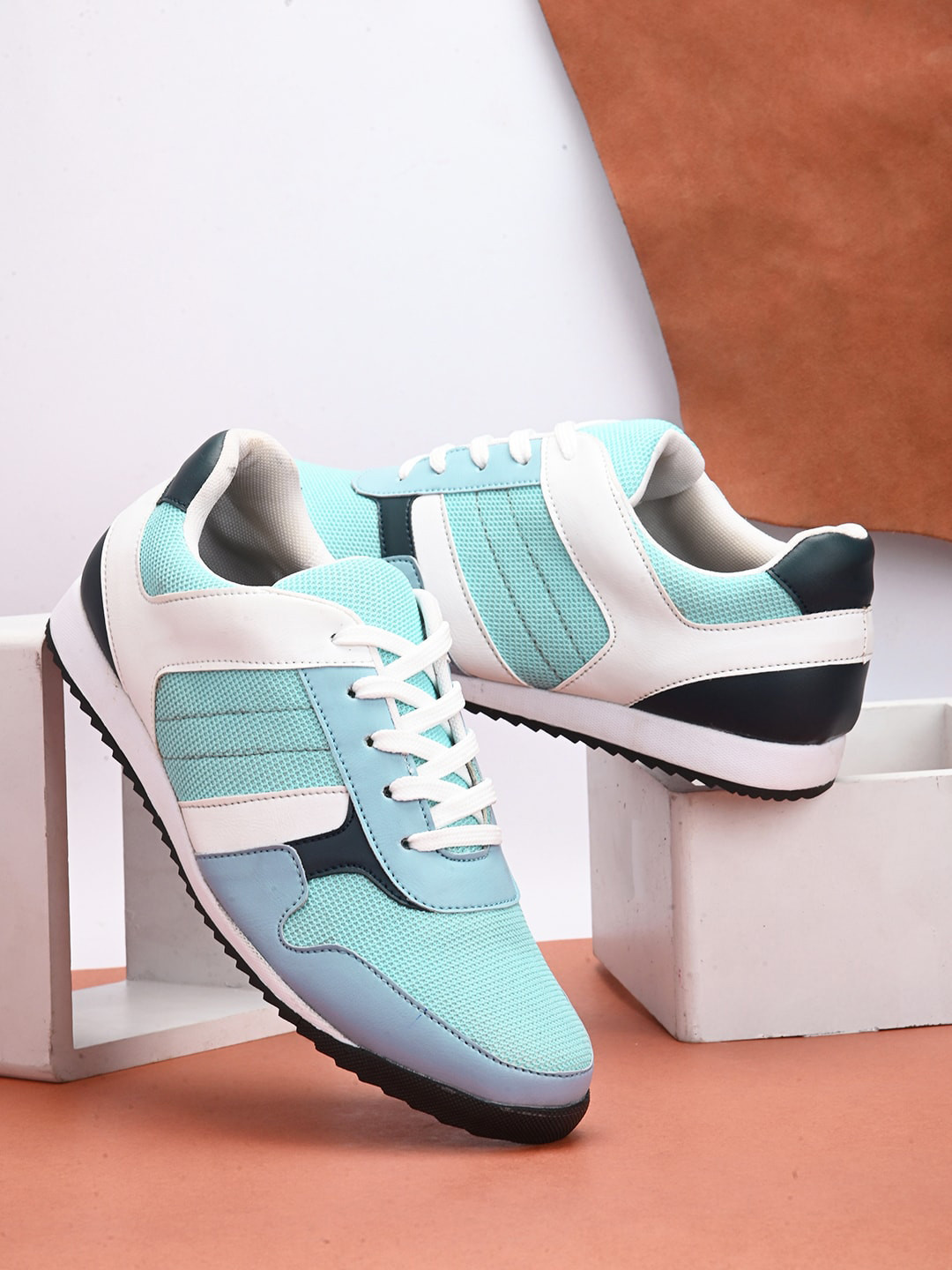 

Mast & Harbour Men Blue & White Colourblocked Lace-Up Sneakers