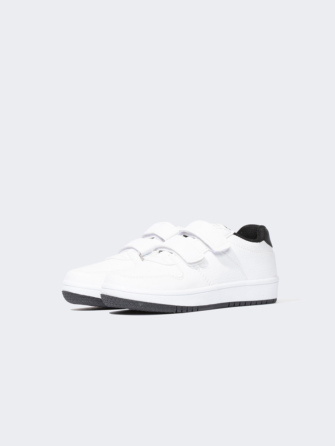 

DeFacto Boys Comfort Insole Basics Sneakers, White