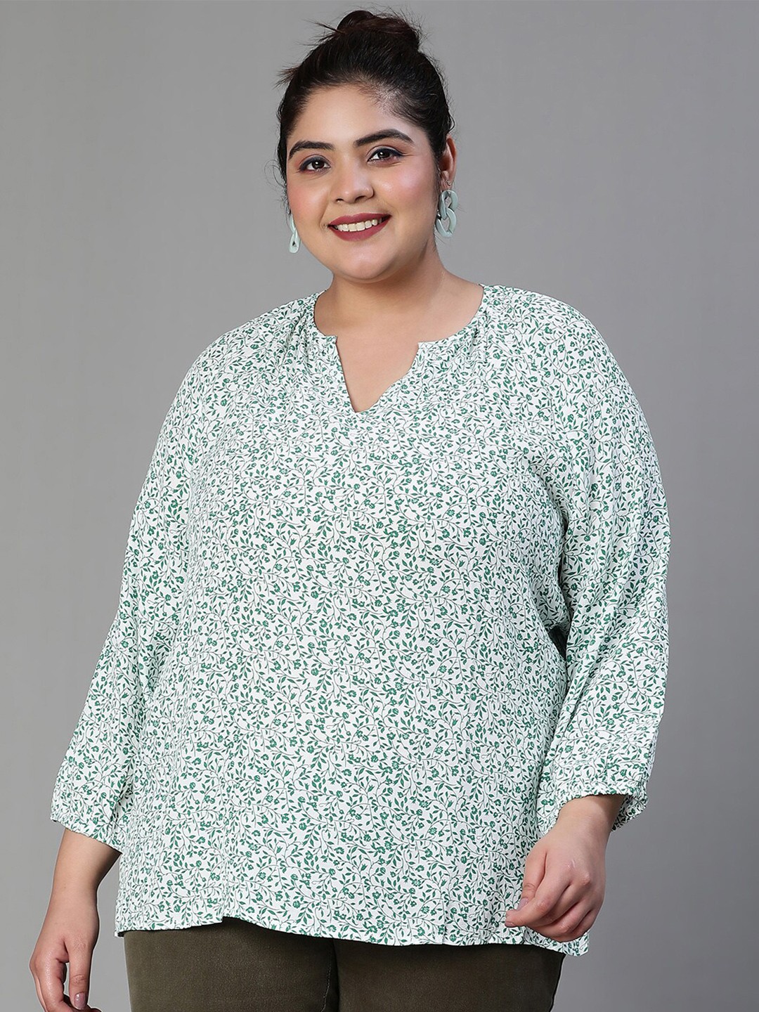

Oxolloxo Plus Size Green Floral Print Crepe Top
