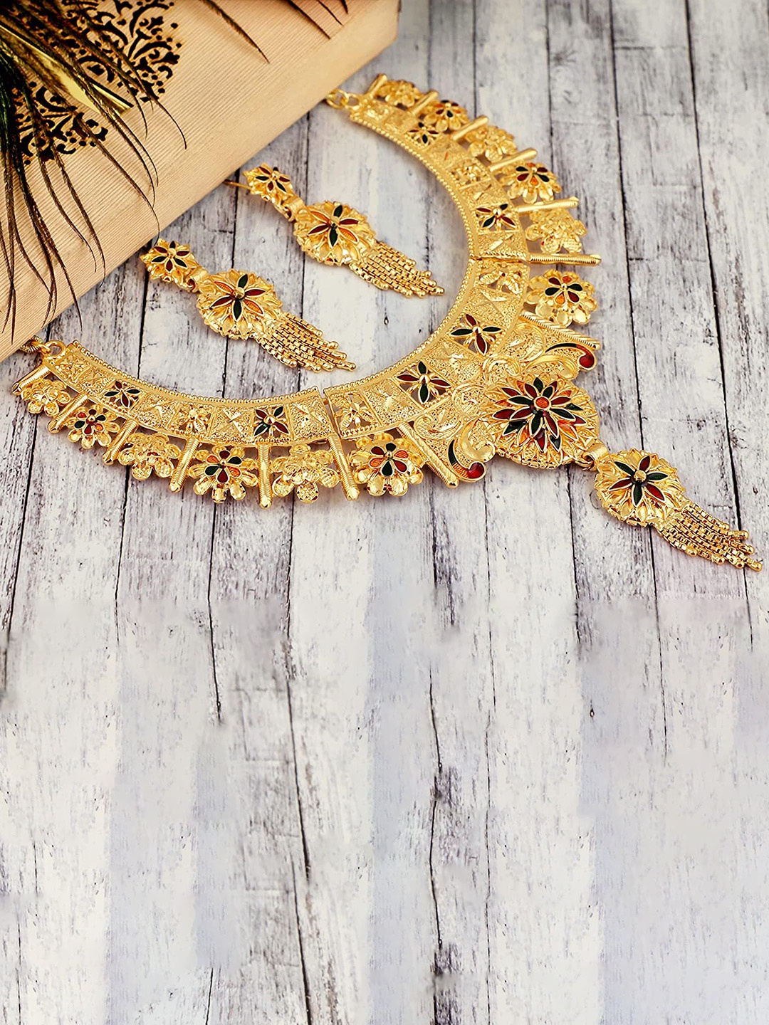 

MANSIYAORANGE Gold-Plated Stone-Studded Jewellery Set