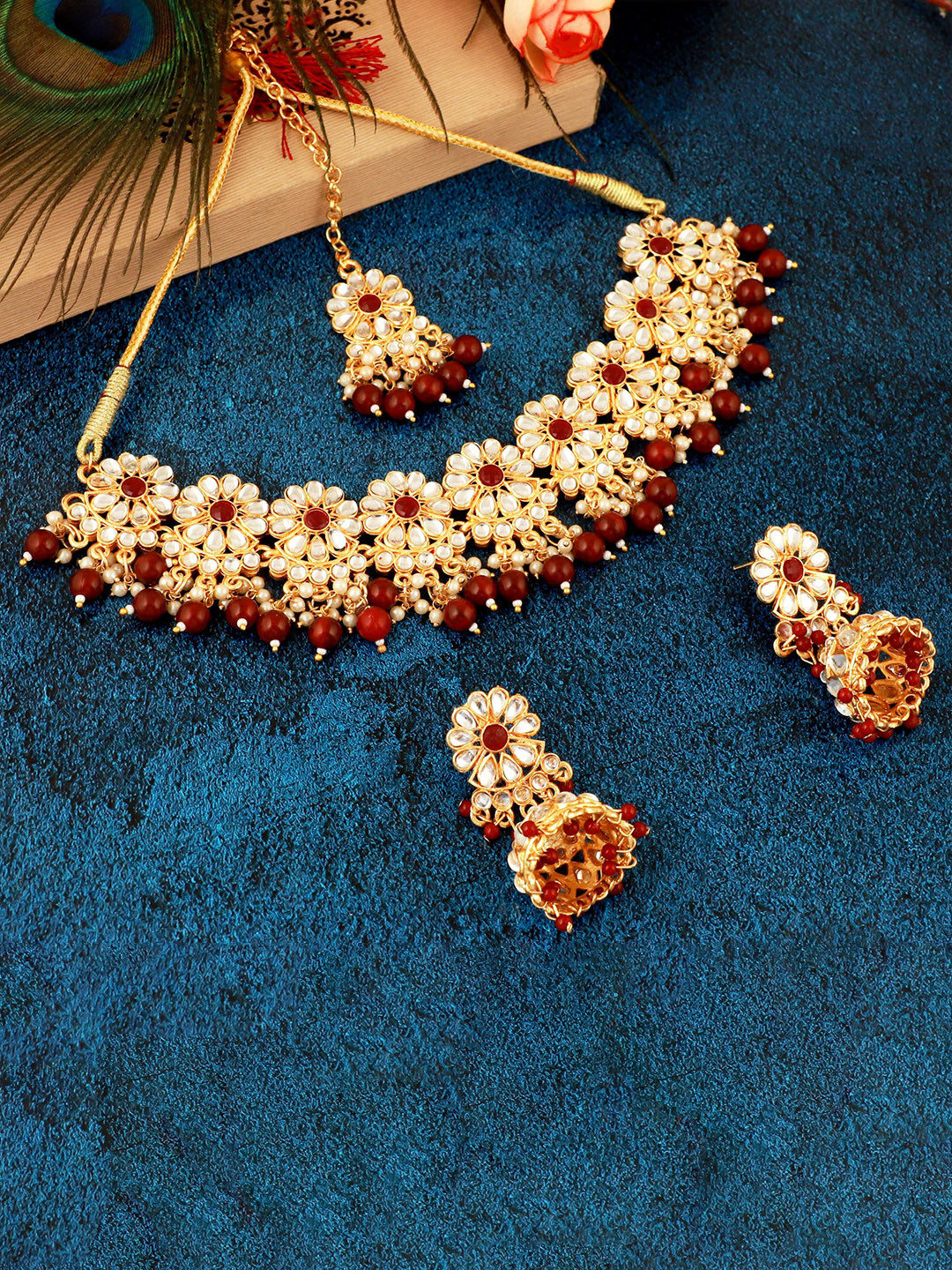 

MANSIYAORANGE Gold-Plated Kundan-Studded & Beaded Jewellery Set