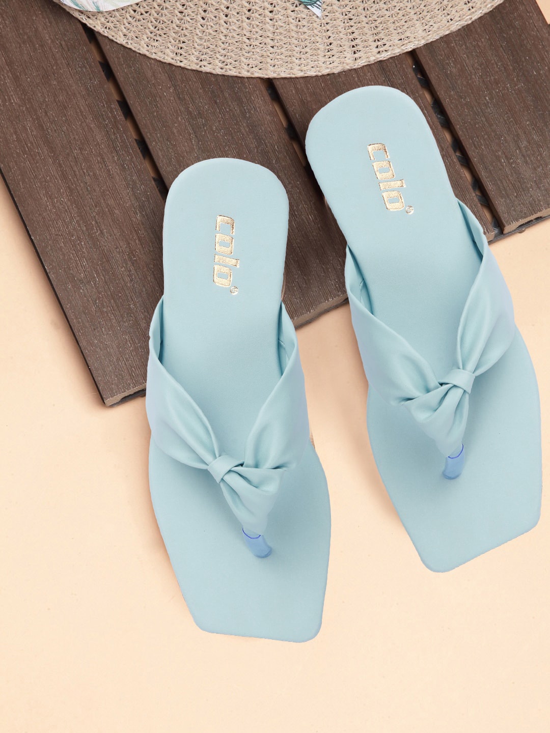 

Colo Women Open-Toe Flats With Bow, Blue