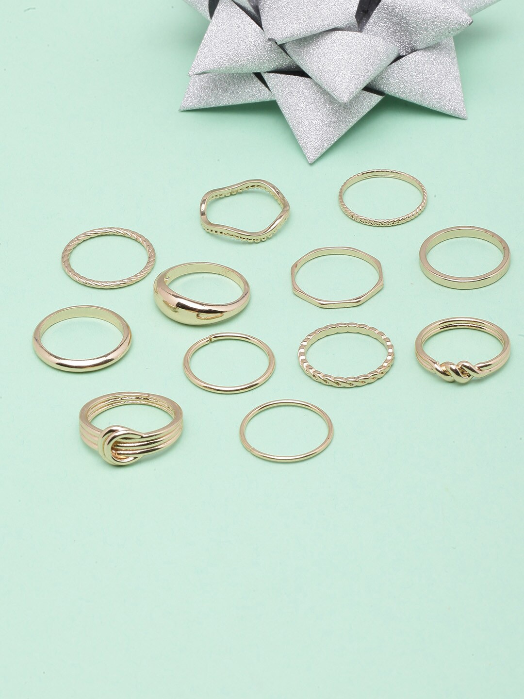 

DressBerry Pack of 12 Gold-Plated Finger Rings