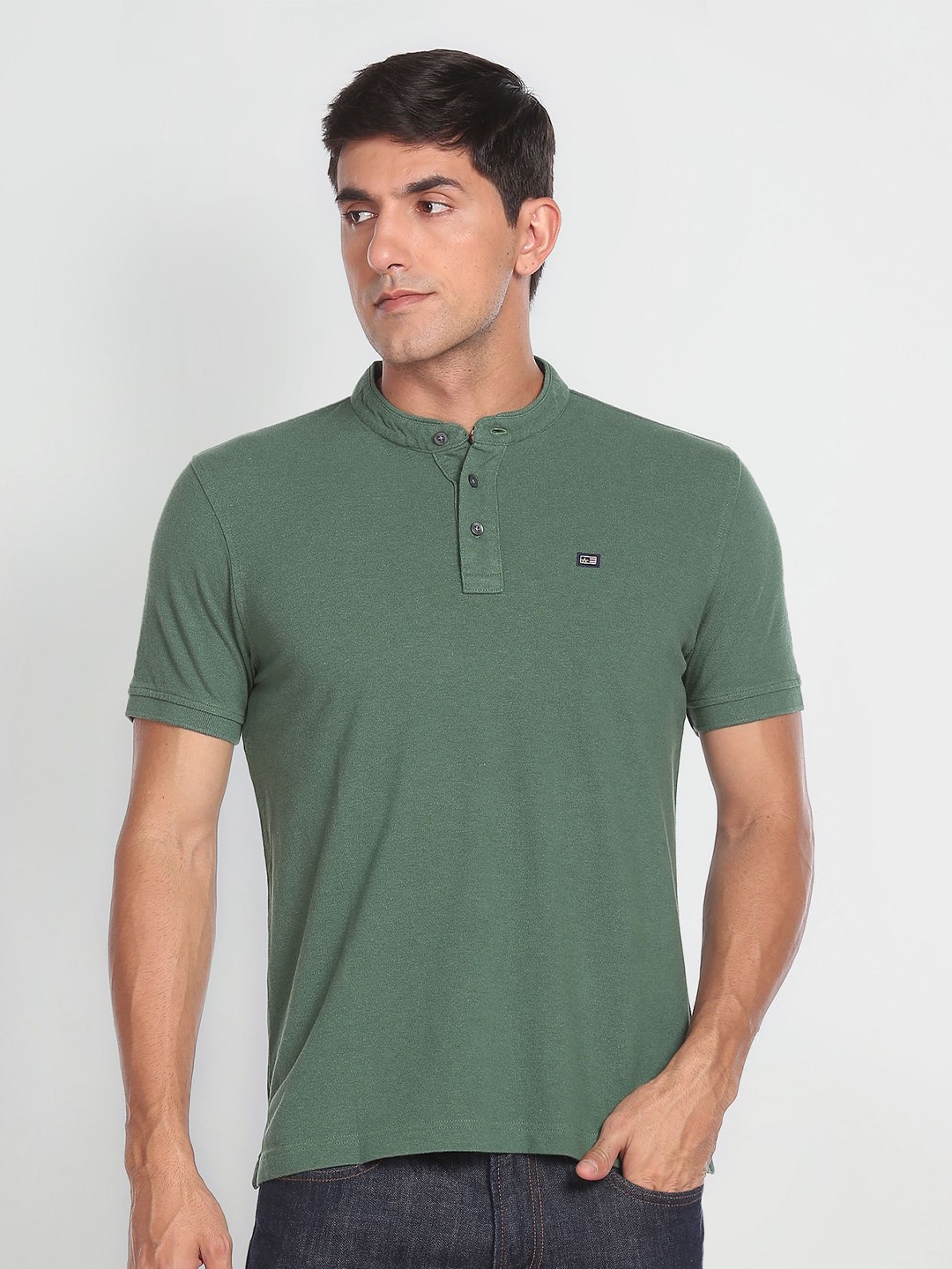 

Arrow Sport Mandarin Collar Cotton T-shirt, Green
