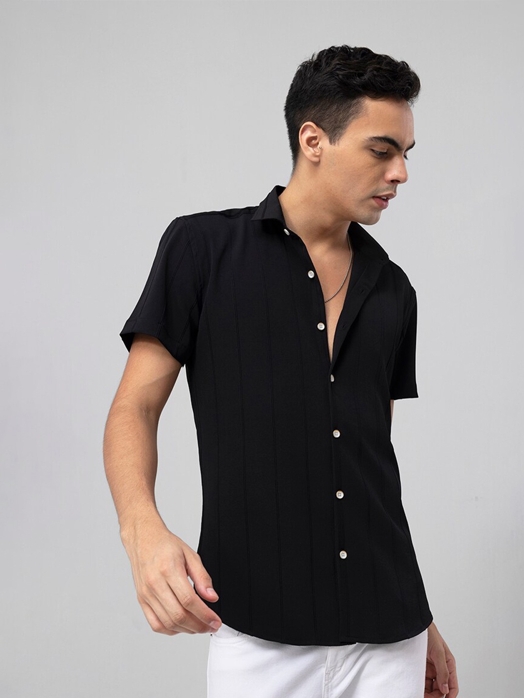 

Snitch Black Slim Fit Button Down Collar Casual Cotton Shirt