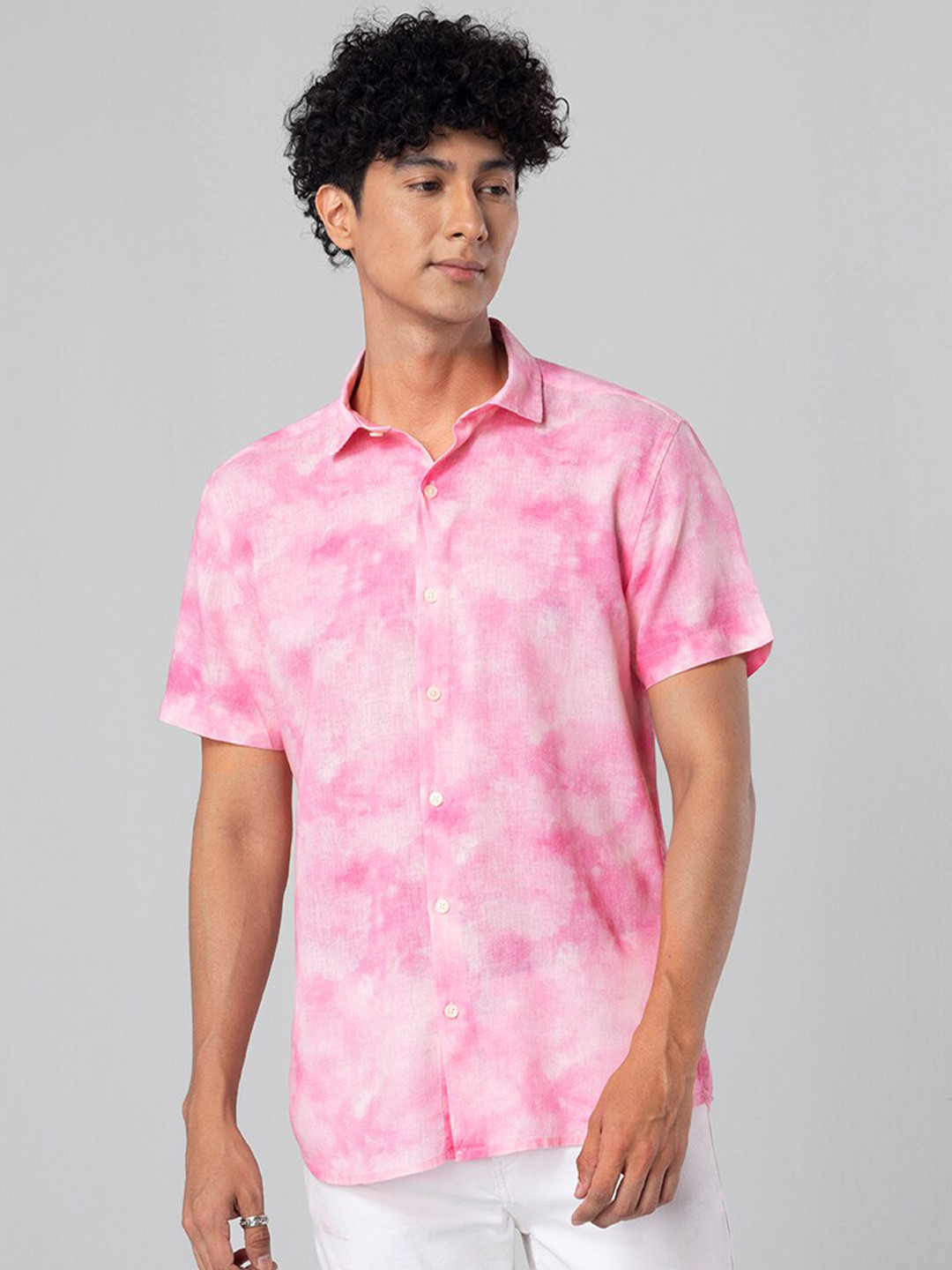 

Snitch Pink Slim Fit Dyed Casual Linen Shirt
