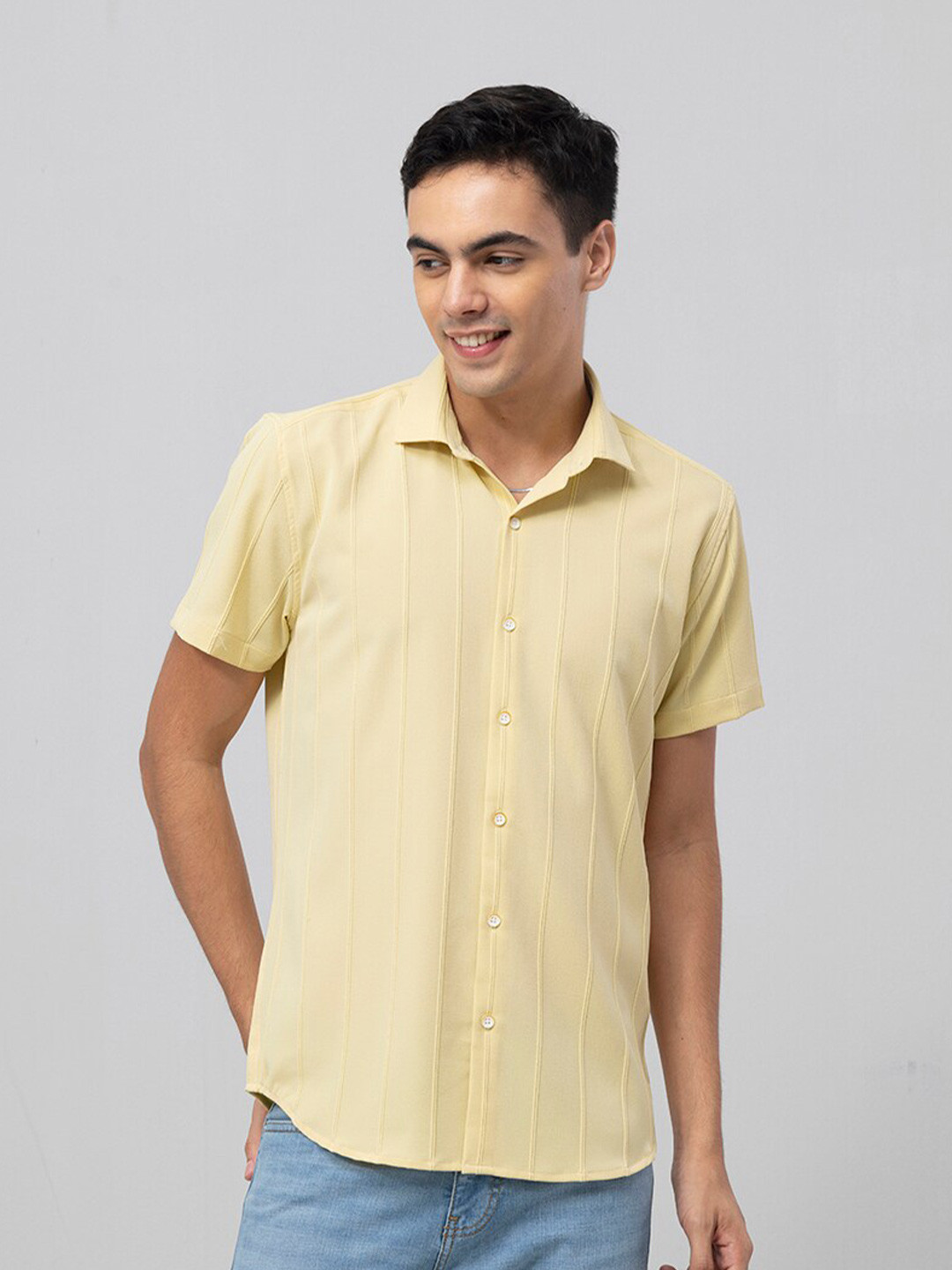 

Snitch Yellow Spread Collar Slim Fit Opaque Casual Cotton Shirt