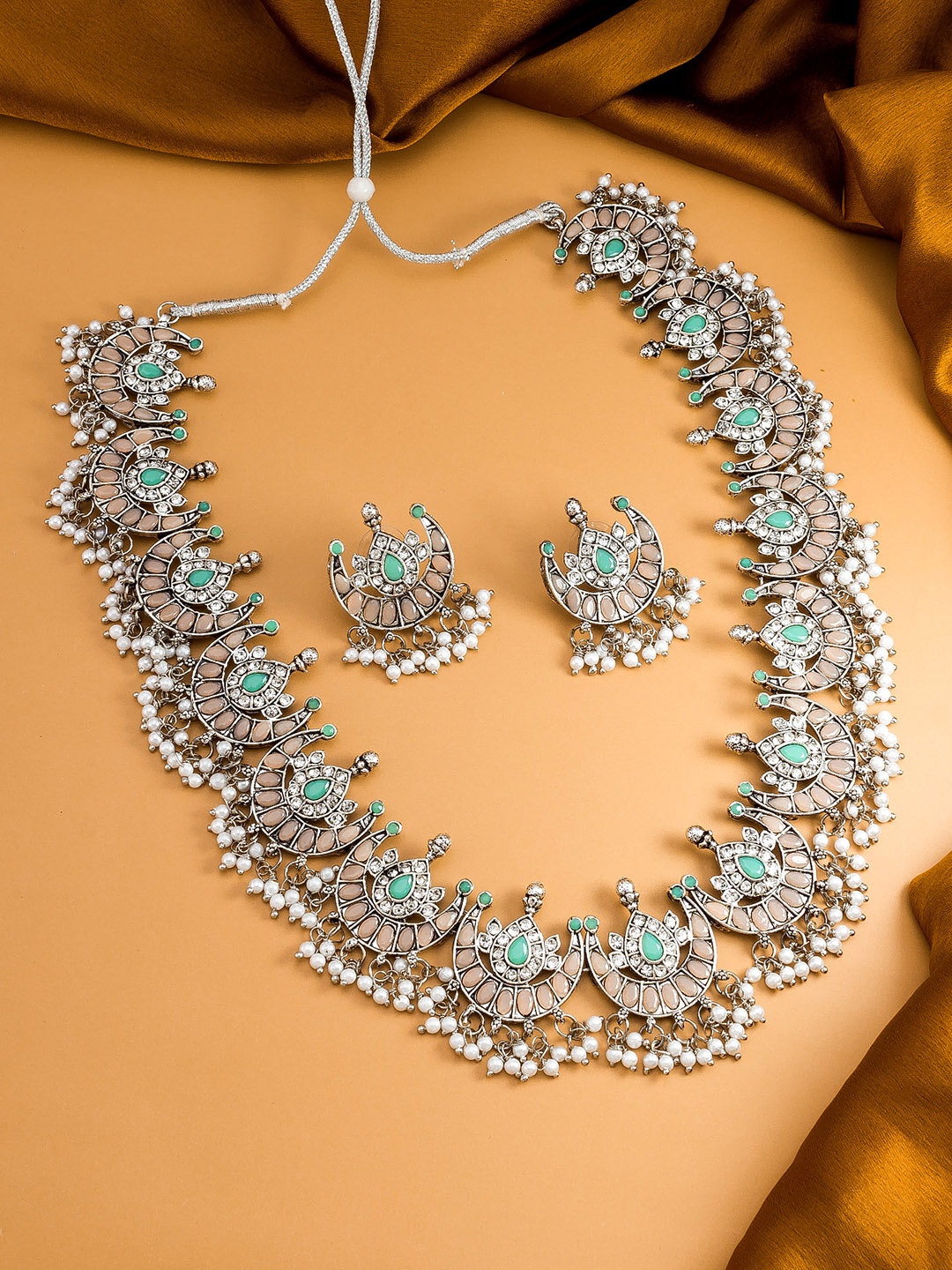 

aadita Silver-Plated Stone-Studded Necklace & Earrings