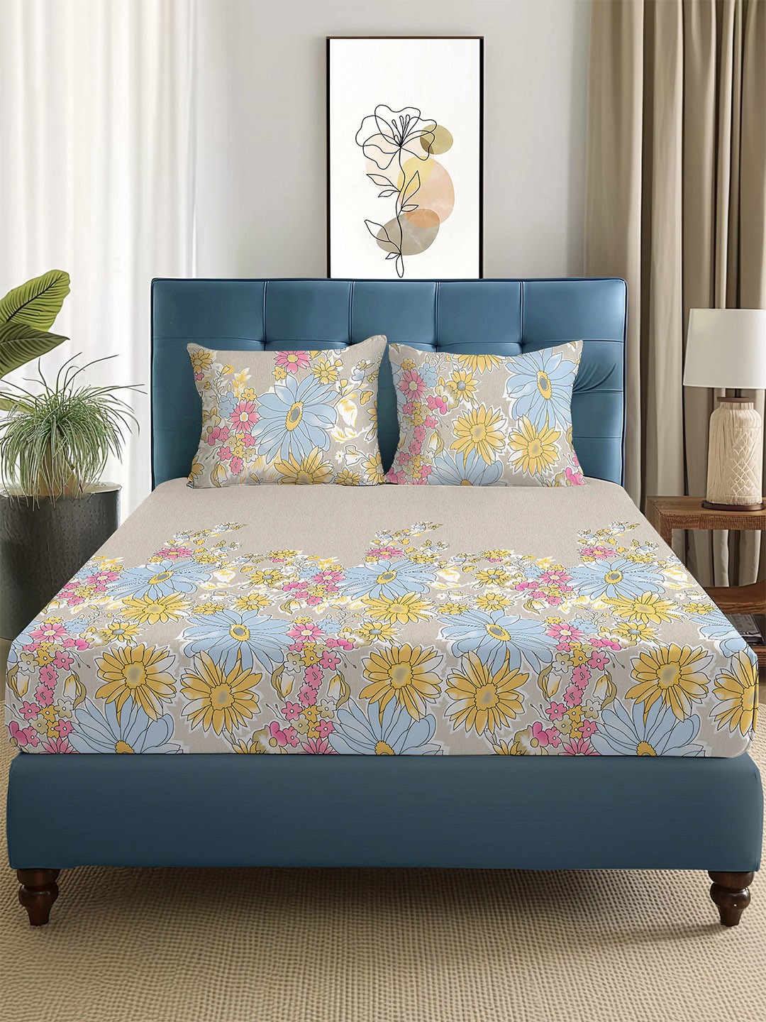 Story@home Arena Beige & Yellow Floral Printed 180 TC Queen Bedsheet & 2 Pillow Covers