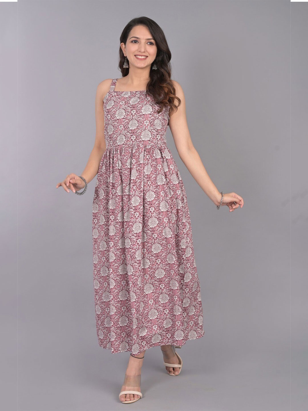 

Do Dhaage Floral Printed Fit and Flare Maxi Dress, Purple