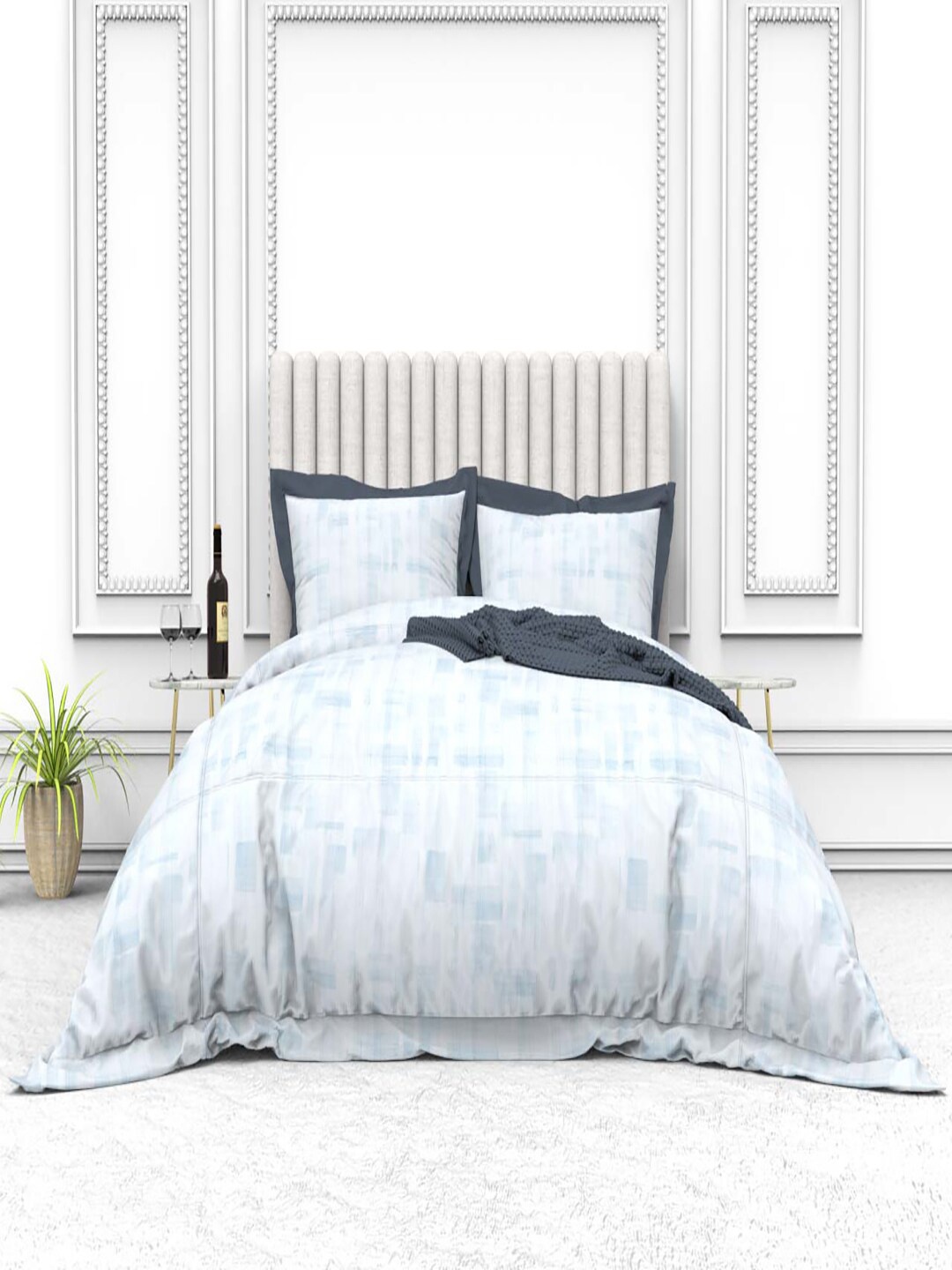 

THE WHITE MOSS Cynthia Blue Printed 250 TC Pure Cotton King Bedsheet With 2 Pillow Covers