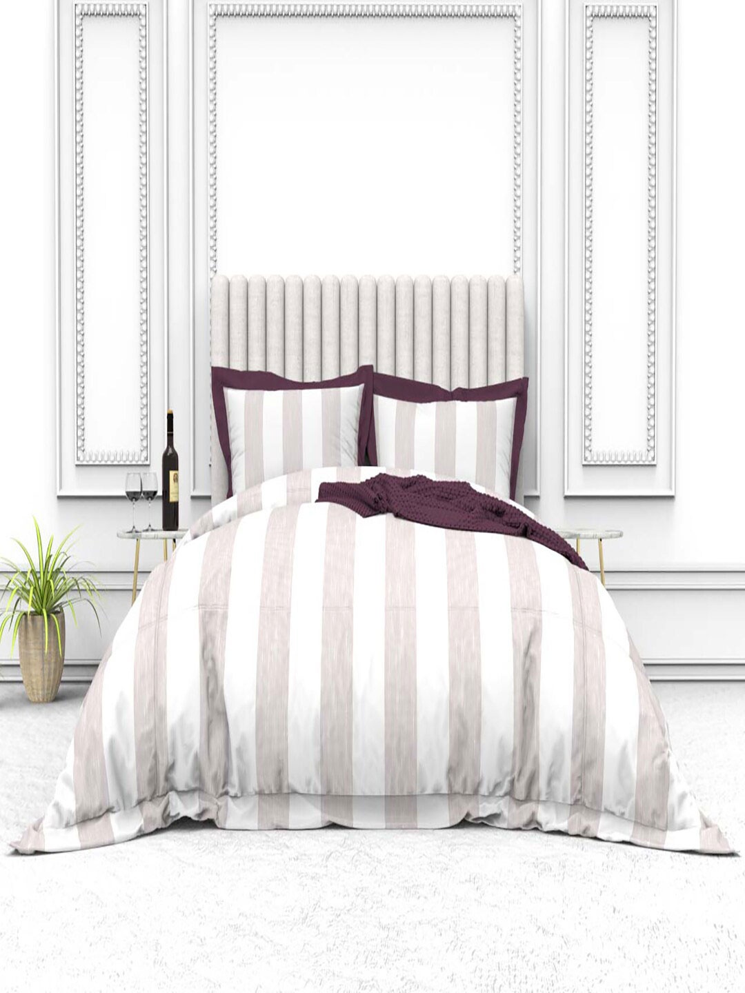 

THE WHITE MOSS Cynthia White Striped 250 TC Pure Cotton King Bedsheet & 2 Pillow Covers