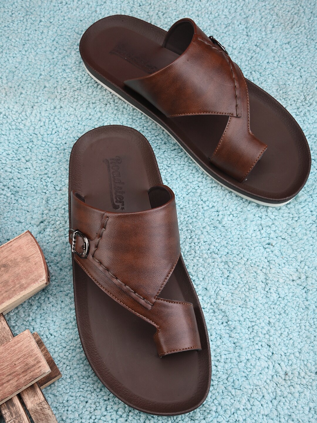 

Roadster Men Tan One Toe Comfort Sandals