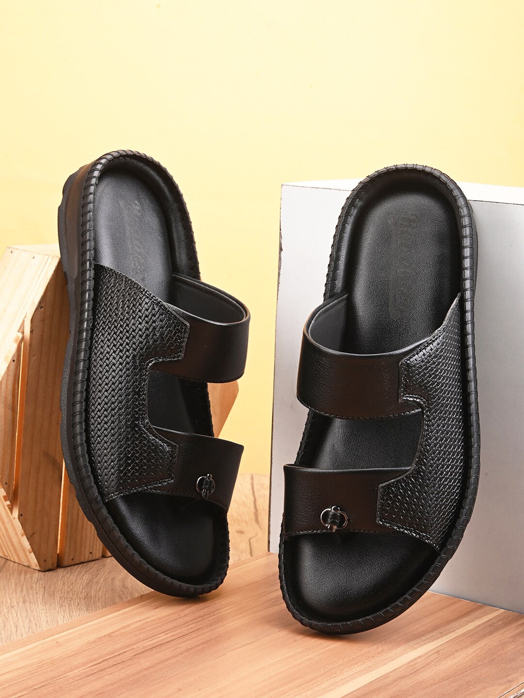 

Roadster Men Black Open Toes Comfort Sandals