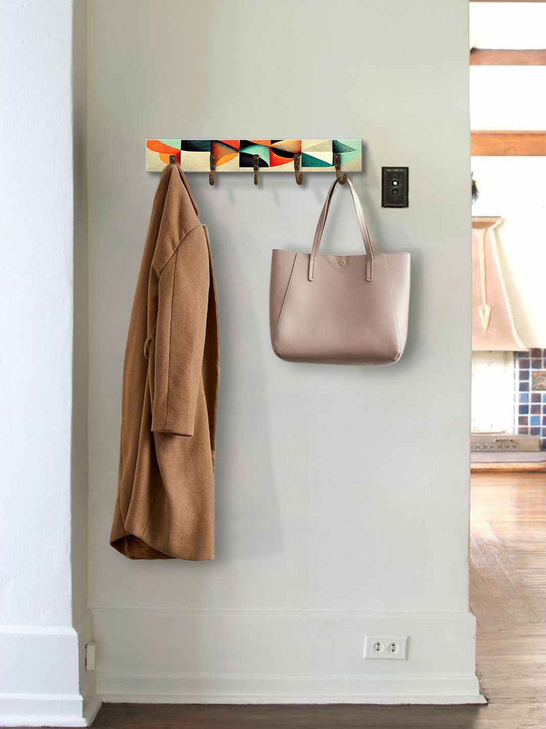 

999Store Cream-Colored & Green Abstract Printed MDF Wooden Wall Hanger With 5 Hooks