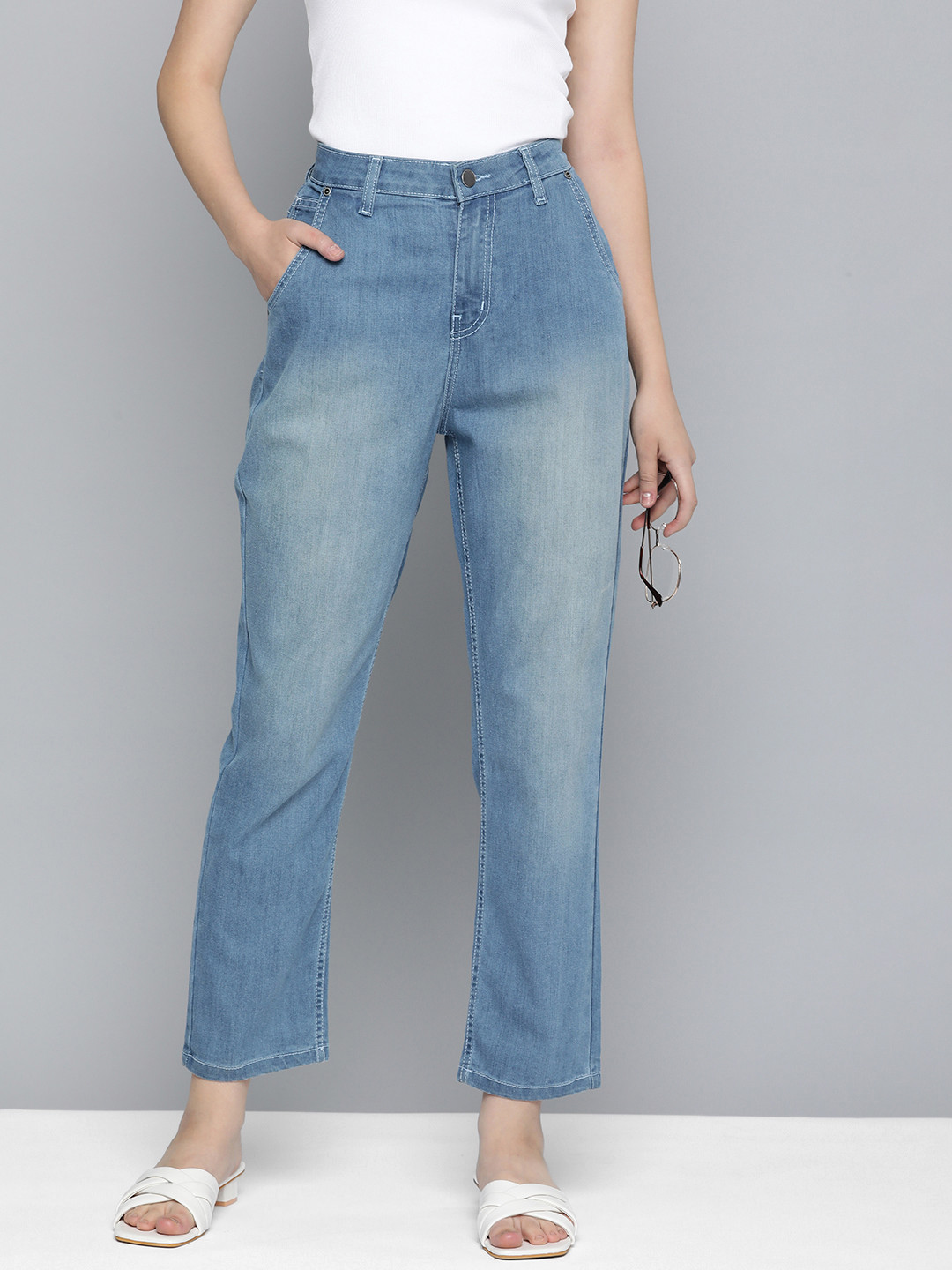 

Mast & Harbour Women Straight Fit High-Rise Light Fade Jeans, Blue
