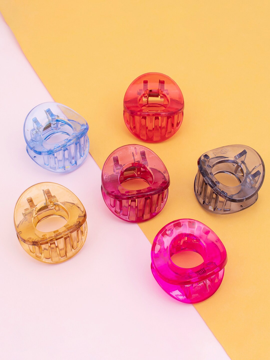 

Sukkhi Women Set of 6 Claw Clips, Pink
