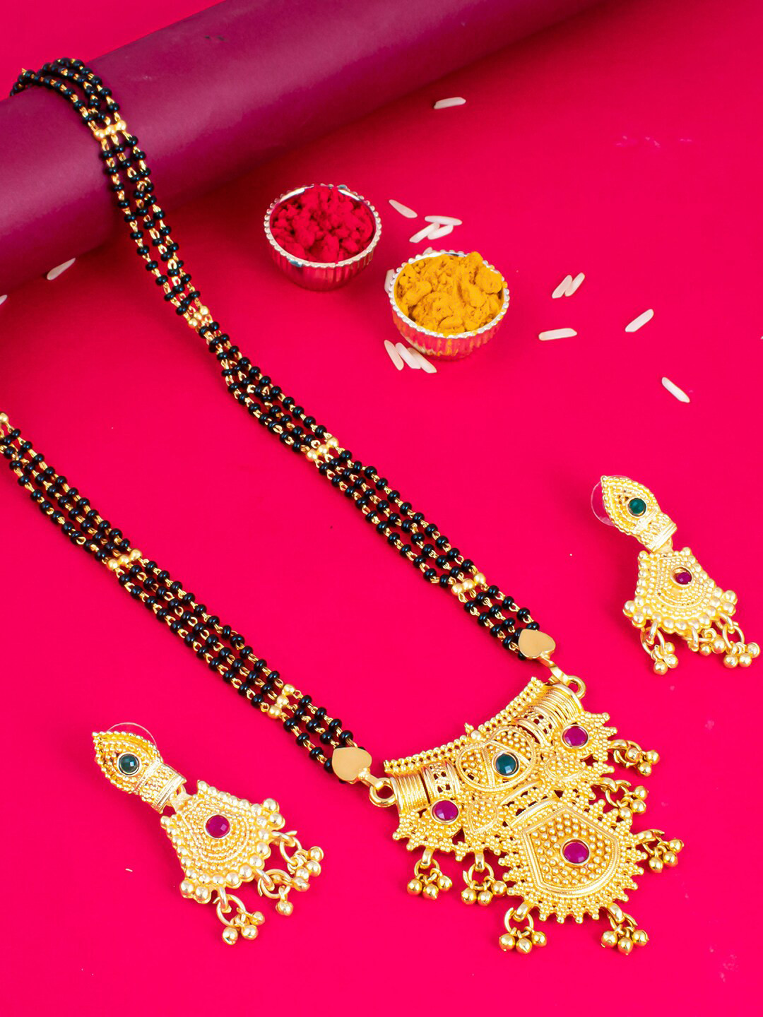 

Sukkhi Gold-Plated Stone-Studded & Beaded Mangalsutra With Earrings