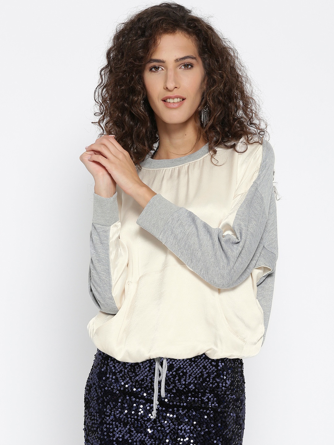 

FOREVER 21 Women Cream-Coloured & Grey Melange Solid Sweatshirt
