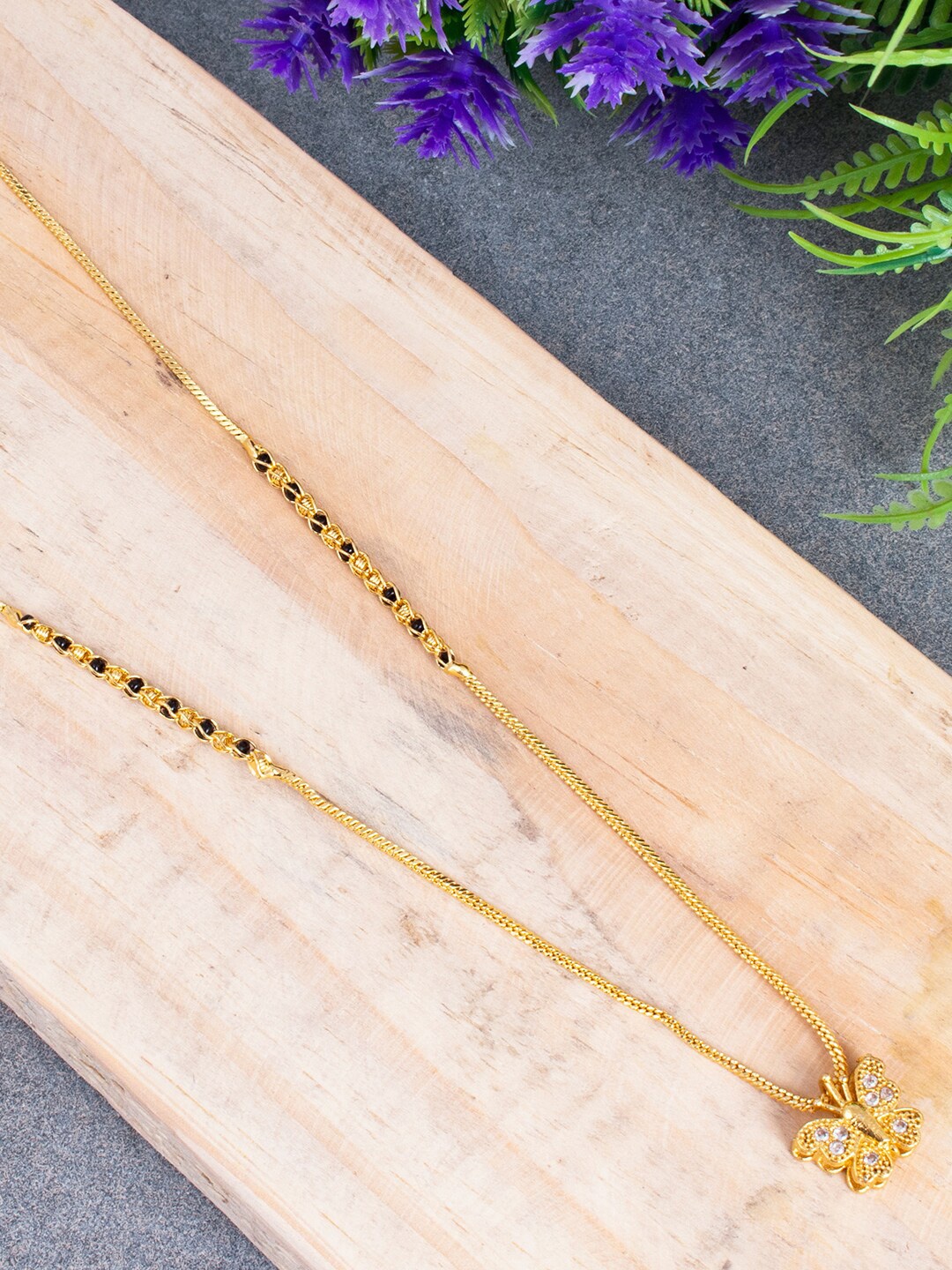 

Sukkhi Gold-Plated Stone-Studded and Beaded Mangalsutra