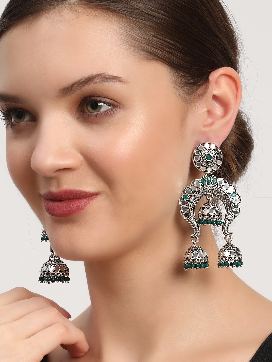 

Anouk Oxidised Silver-Plated Dome Shaped Jhumkas Earrings