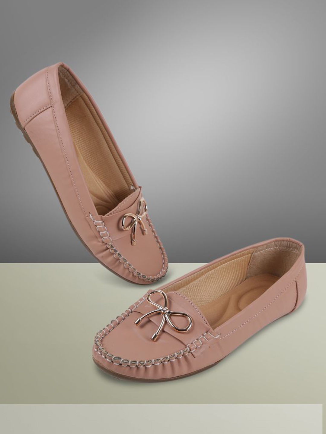 

PERY PAO Women Round Toe Embellished Horsebit Loafers With Bows, Peach