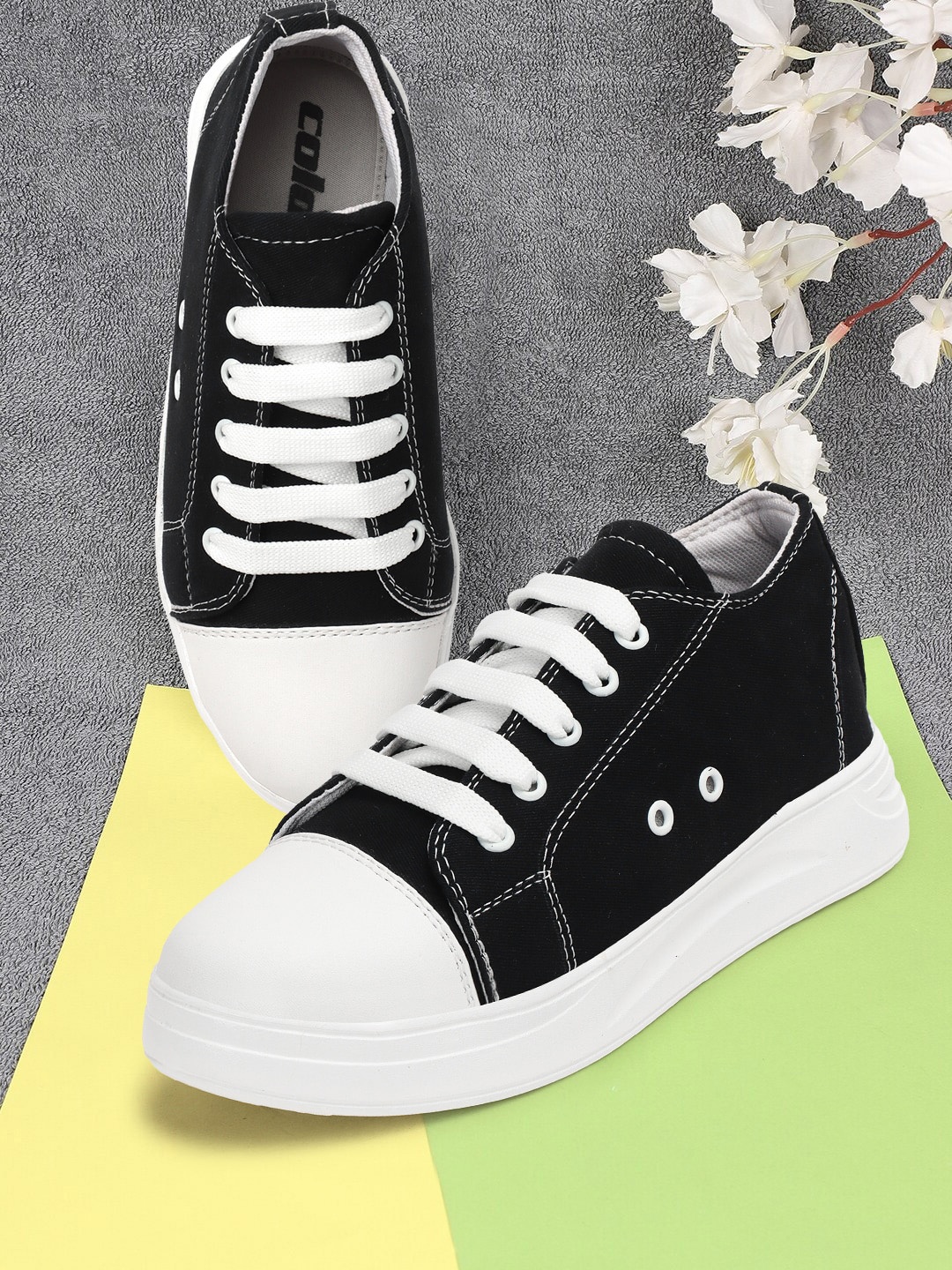 

Colo Women Canvas Contrast Sole Sneakers, Black