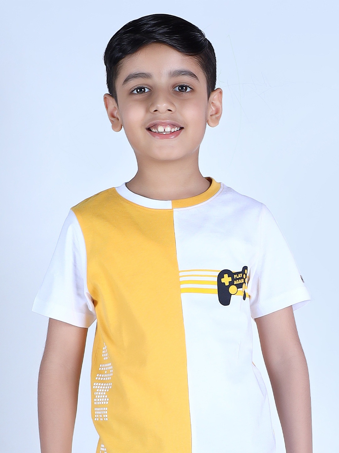 

3PIN Boys Printed Pure Cotton T-shirt with Shorts, White