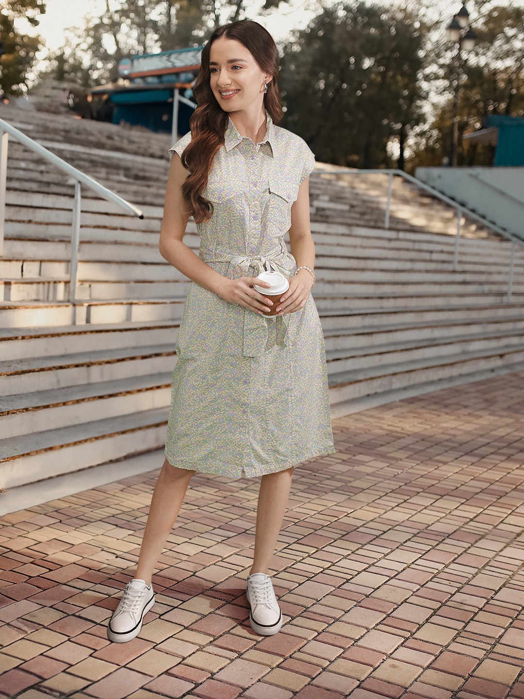 

Levis Pure Cotton Abstract Print Extended Sleeves Shirt Dress, Yellow