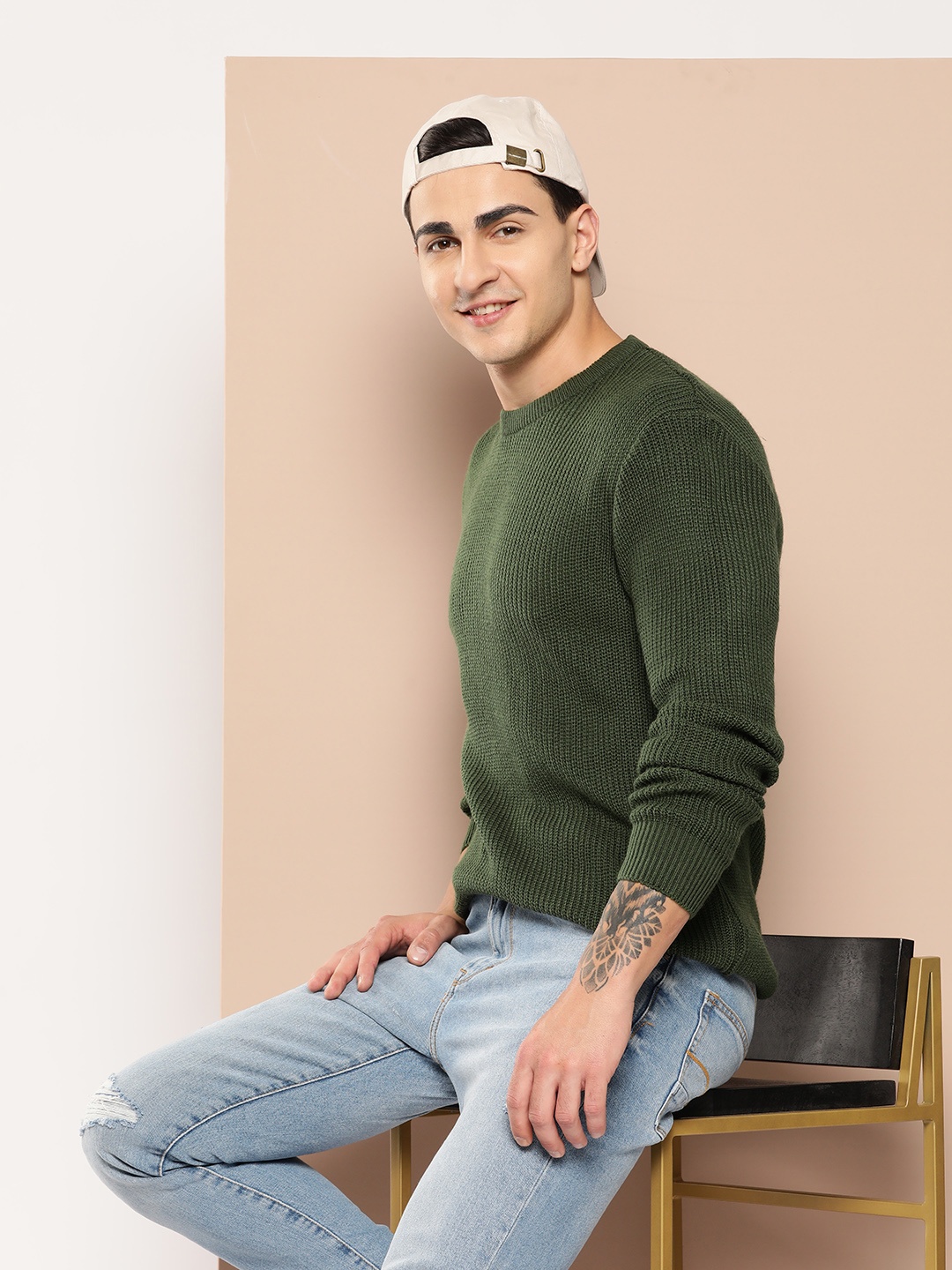 

HERE&NOW Round Neck Acrylic Pullover, Olive