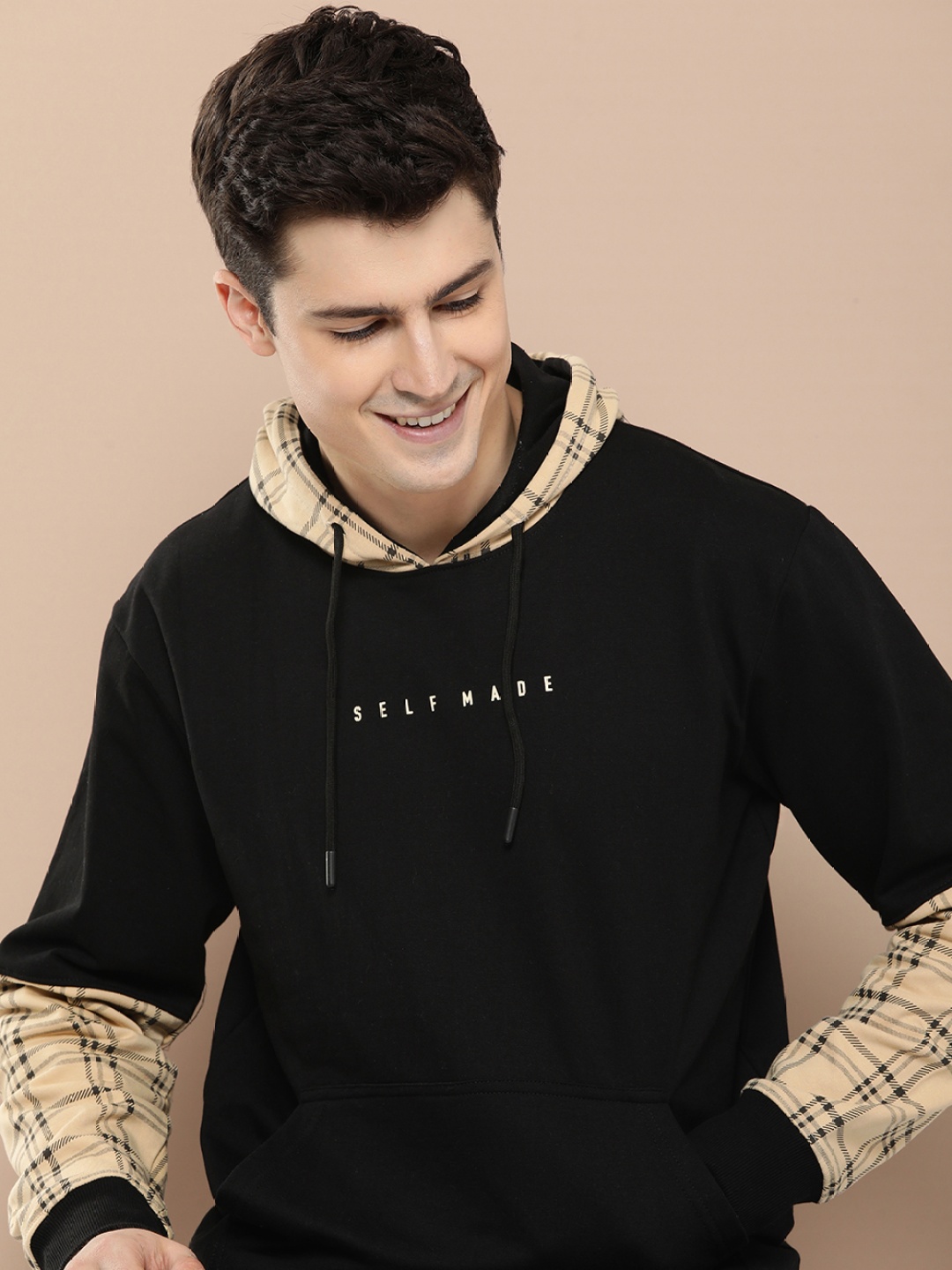 

HERE&NOW Doctor Sleeves Hooded Sweatshirt With Minimal Print Detail, Black