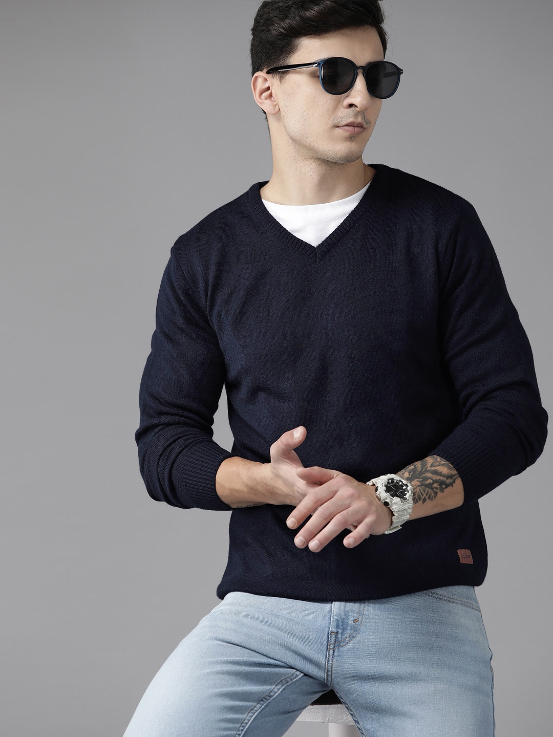 

The Roadster Lifestyle Co. V-Neck Acrylic Pullover, Navy blue